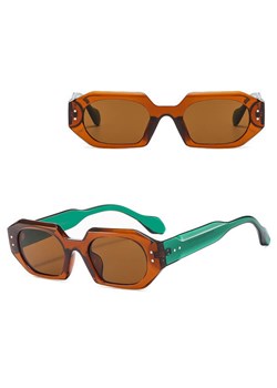 Okulary przeciwsłoneczne z filtrem UV400 STL29D brązowo - zielone + akcesoria ze sklepu Stylion w kategorii Okulary przeciwsłoneczne damskie - zdjęcie 185965437