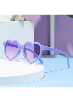 Okulary przeciwsłoneczne dla dziewczynki Serce STKD-03A fioletowe ze sklepu Stylion w kategorii Okulary przeciwsłoneczne dziecięce - zdjęcie 185966185