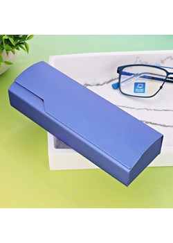 Etui okularowe na magnes STHC-15A niebieskie ze sklepu Stylion w kategorii Okulary zerówki męskie - zdjęcie 185966528