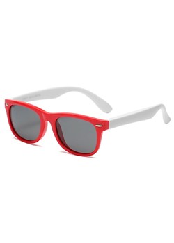 Dziecięce 5-9 lat gumowe okulary przeciwsłoneczne polaryzacyjne POL-JR-57B red/white ze sklepu Stylion w kategorii Okulary przeciwsłoneczne dziecięce - zdjęcie 185966597