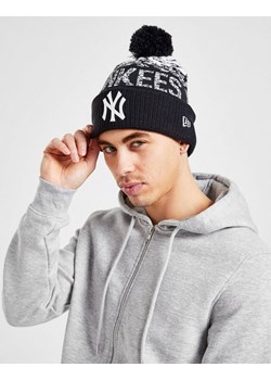 NEW ERA MLB SIDELINE NEW YORK YANKEES POM BEANIE NEW YORK YA ze sklepu JD Sports  w kategorii Czapki zimowe męskie - zdjęcie 185973376