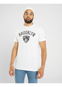 NEW ERA T-SHIRT SS NBA TOP 6 BROOKLYN NETS BROOKLYN NETS WHI ze sklepu JD Sports  w kategorii T-shirty męskie - zdjęcie 185973426
