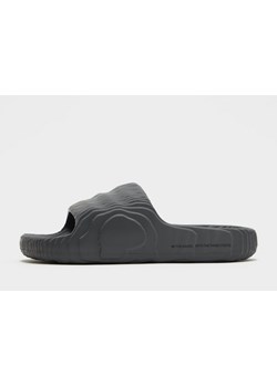 ADIDAS ADILETTE 22 ze sklepu JD Sports  w kategorii Klapki damskie - zdjęcie 185975535