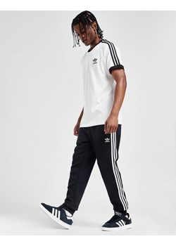 ADIDAS SPODNIE SST TP ze sklepu JD Sports  w kategorii Spodnie męskie - zdjęcie 185975725