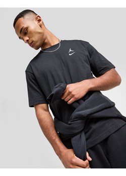 JORDAN T-SHIRT M J BRK VARSITY SS CREW ze sklepu JD Sports  w kategorii T-shirty męskie - zdjęcie 185981615