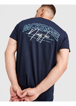 MCKENZIE T-SHIRT SCRIPT TEE NVY-SKC ze sklepu JD Sports  w kategorii T-shirty męskie - zdjęcie 185982359