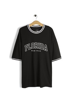 GATE Oversize T-shirt z napisem S ze sklepu gateshop w kategorii T-shirty męskie - zdjęcie 185988608