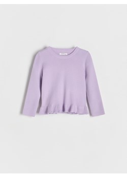 Reserved - Gładki sweter z falbanką - lawendowy ze sklepu Reserved w kategorii Swetry dziewczęce - zdjęcie 185999659