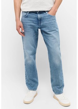 Męskie Spodnie jeansowe Mustang Style Denver Straight Denim Blue 1015522 5000 303 - id: 47605 - marki Mustang - 186004568 Męskie Spodnie jeansowe Mustang Style Denver Straight Denim Blue 1015522 5000 303 ze sklepu YouNeedit.pl w kategorii Jeansy męskie - zdjęcie 186004568