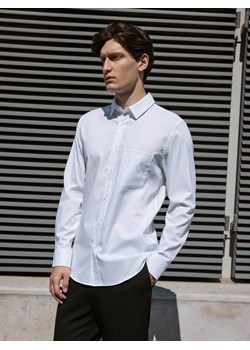 Reserved - Bawełniana koszula slim fit - biały ze sklepu Reserved w kategorii Koszule męskie - zdjęcie 186008065