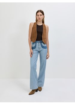 Reserved - Jeansy z kontrastową wstawką - niebieski ze sklepu Reserved w kategorii Jeansy damskie - zdjęcie 186025675