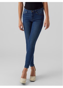 Vero Moda Jeansy June 10278817 Granatowy Slim Fit ze sklepu MODIVO w kategorii Jeansy damskie - zdjęcie 186028669