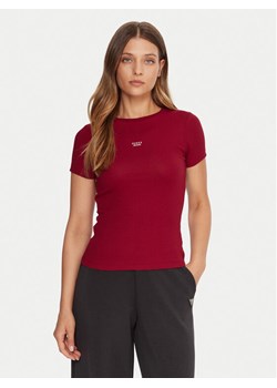 Guess Jeans T-Shirt W5BP45 KA0H1 Czerwony Slim Fit ze sklepu MODIVO w kategorii Bluzki damskie - zdjęcie 186028987