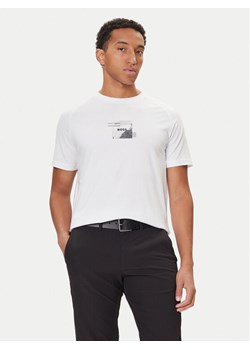 BOSS T-Shirt Stripe Zone 50548093 Biały Relaxed Fit ze sklepu MODIVO w kategorii T-shirty męskie - zdjęcie 186030076