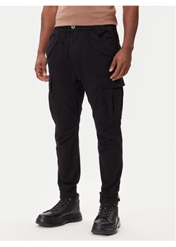 Alpha Industries Joggery Airman 188201 Czarny Tapered Fit ze sklepu MODIVO w kategorii Spodnie męskie - zdjęcie 186030609
