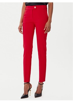 Rinascimento Chinosy CFC0126225003 Czerwony Slim Fit - id: 0000305802545 - marki Rinascimento - 186030835 Rinascimento Chinosy CFC0126225003 Czerwony Slim Fit ze sklepu MODIVO w kategorii Spodnie damskie - zdjęcie 186030835