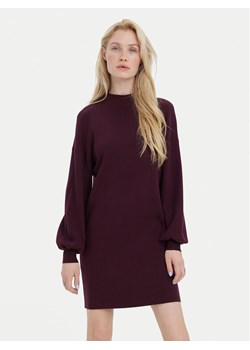 Vero Moda Sukienka dzianinowa Nancy 10249116 Fioletowy Loose Fit ze sklepu MODIVO w kategorii Sukienki - zdjęcie 186031438