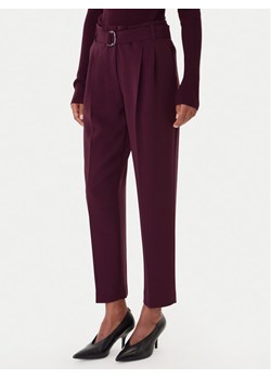 BOSS Spodnie materiałowe Tapiah 50490037 Fioletowy Regular Fit ze sklepu MODIVO w kategorii Spodnie damskie - zdjęcie 186031486