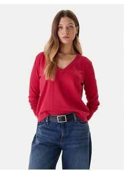 Tommy Jeans Sweter Essential DW0DW19888 Różowy Regular Fit ze sklepu MODIVO w kategorii Swetry damskie - zdjęcie 186032715