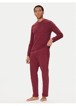 United Colors Of Benetton Piżama 3VD04P02W Bordowy Regular Fit ze sklepu MODIVO w kategorii Piżamy męskie - zdjęcie 186032736
