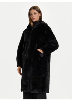 Rinascimento Futro CFC0122225003 Czarny Regular Fit ze sklepu MODIVO w kategorii Futra damskie - zdjęcie 186033016