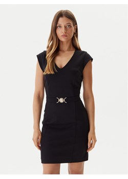 Guess Sukienka koktajlowa W5BK21 KCMU2 Czarny Slim Fit ze sklepu MODIVO w kategorii Sukienki - zdjęcie 186033278