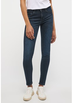 DAMSKIE SPODNIE JEANSOWE MUSTANG SHELBY SLIM DENIM BLUE 1013582 5000 882 ze sklepu YouNeedit.pl w kategorii Jeansy damskie - zdjęcie 186056676