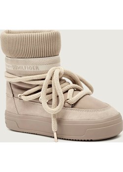 Tommy Hilfiger Śniegowce | z dodatkiem skóry ze sklepu Gomez Fashion Store w kategorii Śniegowce damskie - zdjęcie 186058969