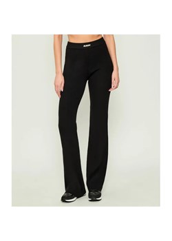 GUESS ACTIVE Spodnie dzianinowe FLAMINIA | flare fit | z dodatkiem wełny ze sklepu Gomez Fashion Store w kategorii Spodnie damskie - zdjęcie 186067839