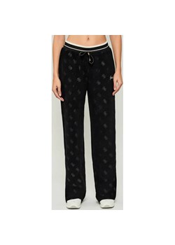 GUESS ACTIVE Spodnie dresowe PAULINA | Relaxed fit | sztruks ze sklepu Gomez Fashion Store w kategorii Spodnie damskie - zdjęcie 186067859