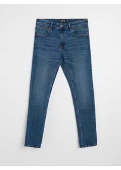 Sinsay - Jeansy skinny - granatowy ze sklepu Sinsay w kategorii Jeansy męskie - zdjęcie 186082866