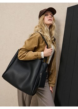 Sinsay - Torba na ramię z imitacji skóry z portfelem i kosmetyczką - czarny ze sklepu Sinsay w kategorii Torby Shopper bag - zdjęcie 186083097