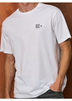 Sinsay - Koszulka z nadrukiem na plecach - biały ze sklepu Sinsay w kategorii T-shirty męskie - zdjęcie 186083176