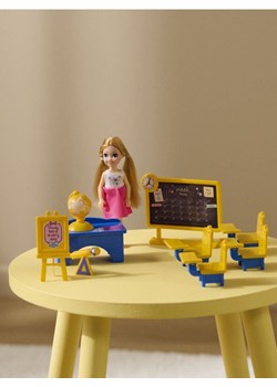 Sinsay - Zabawka – szkolna klasa z lalką i akcesoriami - wielobarwny ze sklepu Sinsay w kategorii Zabawki - zdjęcie 186083728