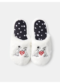 Sinsay - Kapcie z futerkiem 101 Dalmatians - biały ze sklepu Sinsay w kategorii Kapcie damskie - zdjęcie 186083887