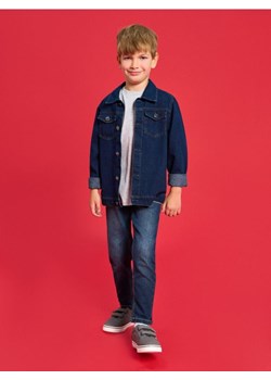 Sinsay - Spodnie jeansowe slim fit - granatowy ze sklepu Sinsay w kategorii Spodnie chłopięce - zdjęcie 186084057