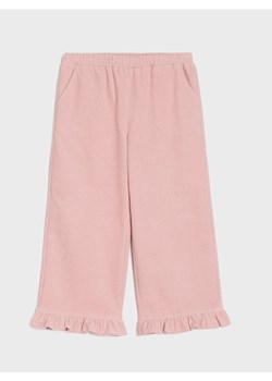 Sinsay - Prążkowane spodnie wide leg - różowy ze sklepu Sinsay w kategorii Spodnie dziewczęce - zdjęcie 186084166