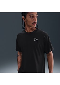 T-shirt męski Nike Sportswear - Czerń - id: 42468878920new - marki Nike - 186085147 T-shirt męski Nike Sportswear - Czerń ze sklepu Nike poland w kategorii T-shirty męskie - zdjęcie 186085147