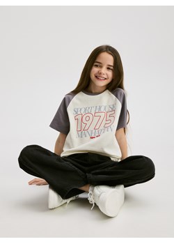 Reserved - Bawełniany t-shirt z nadrukiem - wielobarwny ze sklepu Reserved w kategorii Bluzki dziewczęce - zdjęcie 186089146