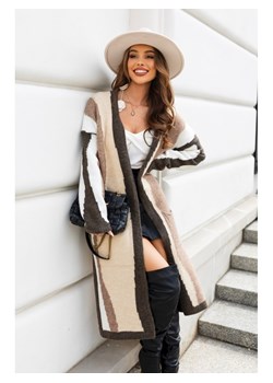 długi sweter kardigan noemi ii polski producent j&k premium - krem + cappuccino ze sklepu STYLOWO w kategorii Swetry damskie - zdjęcie 186091447