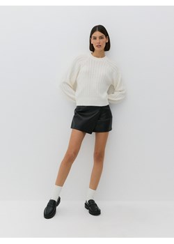 Reserved - Spódnico-szorty z imitacji skóry - czarny ze sklepu Reserved w kategorii Szorty - zdjęcie 186092659