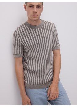 Reserved - Sweter ze strukturalnej dzianiny - złamana biel ze sklepu Reserved w kategorii Swetry męskie - zdjęcie 186092776