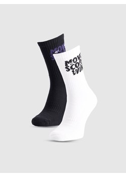 Damskie skarpetki (2-pack) 4F 4FRAW25USOCF522 - multikolor ze sklepu Sportstylestory.com w kategorii Skarpetki damskie - zdjęcie 186095755