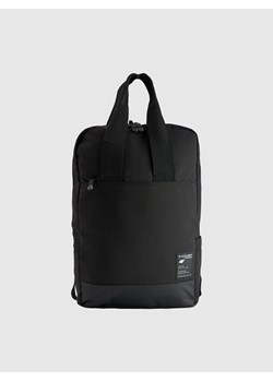 Plecak miejski 15 l 4F 4FRAW25ABACU566 - czarny ze sklepu Sportstylestory.com w kategorii Plecaki - zdjęcie 186096298