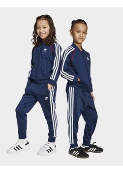 ADIDAS KOMPLET SST ADICOLOR TRACKSUIT ze sklepu JD Sports  w kategorii Dresy chłopięce - zdjęcie 186097838