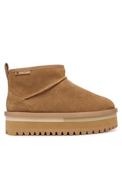Śniegowce Tommy Jeans Tjw Flatform Snow Boot Suede EN0EN02841 Brązowy ze sklepu eobuwie.pl w kategorii Śniegowce damskie - zdjęcie 186100095