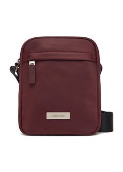 Saszetka Calvin Klein Sleek Reporter LV04D3180G Bordowy ze sklepu eobuwie.pl w kategorii Saszetki - zdjęcie 186101245
