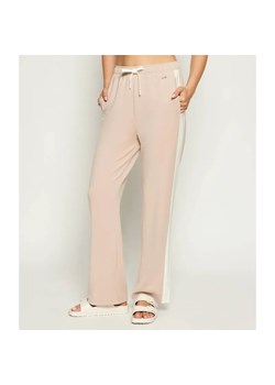 BOSS BLACK Spodnie dresowe Twin | Regular Fit ze sklepu Gomez Fashion Store w kategorii Spodnie damskie - zdjęcie 186124536