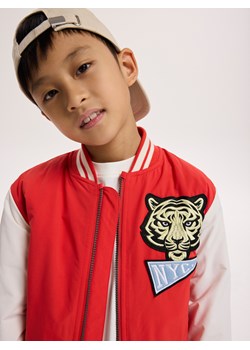 Reserved - Kurtka bomber oversize - czerwony - id: 942CI-33X - marki Reserved - 186128749 Reserved - Kurtka bomber oversize - czerwony ze sklepu Reserved w kategorii Kurtki chłopięce - zdjęcie 186128749