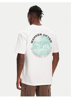 Hunter T-Shirt Rasputin HARM0057251 Biały Relaxed Fit ze sklepu MODIVO w kategorii T-shirty męskie - zdjęcie 186140837